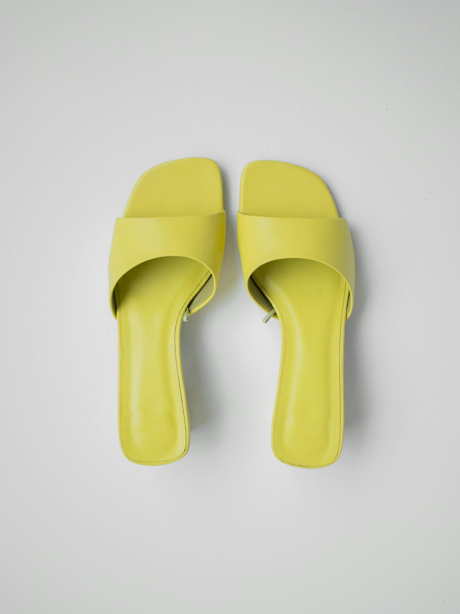 Slingback heeled sandals